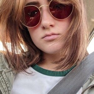 Meet your Posher, Emilie